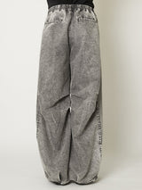 TUCKED BALLOON DENIM - TAAKK