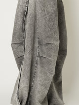 TUCKED BALLOON DENIM