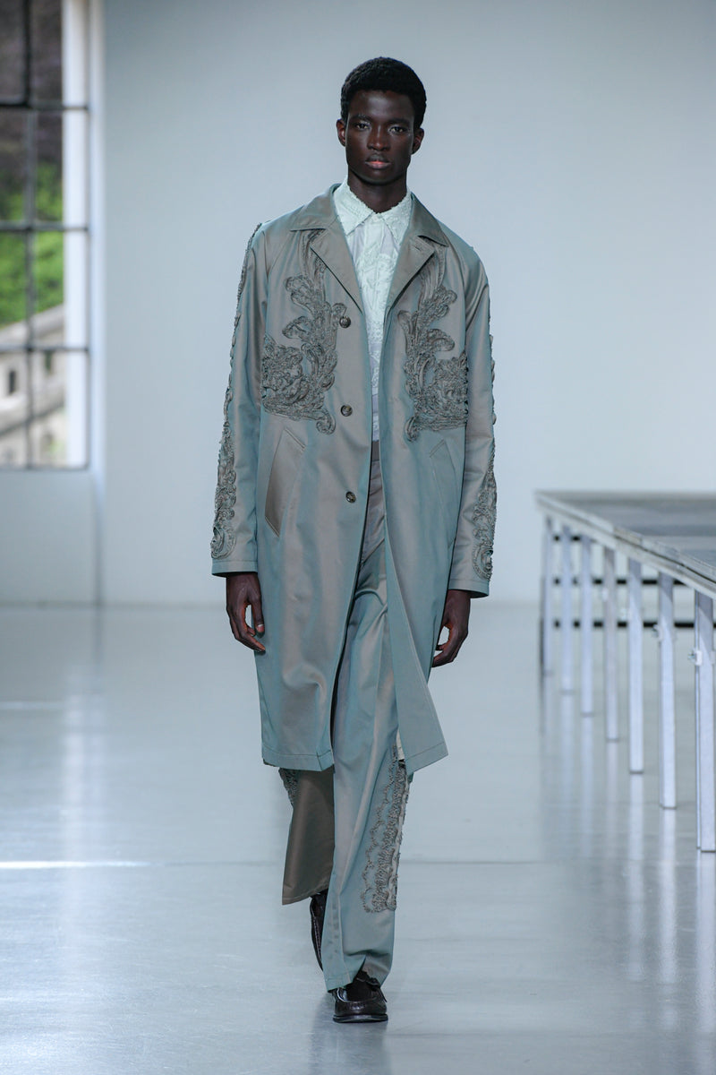 CHAMBRAY SCULPTURE BALMACAAN COAT