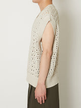 HAND KNIT VEST - TAAKK